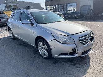 Voiture accidenté Opel Insignia SPORTS TOURER SW 2011/7