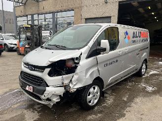 krockskadad bil bedrijf Ford Transit Custom AUTOMATIC 2017/10