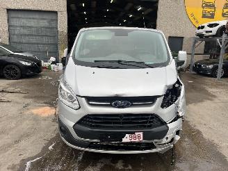 Ford Transit Custom AUTOMATIC picture 2