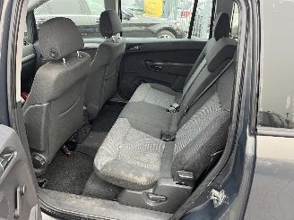 Opel Zafira ECO FLEX / 7-SEAT picture 14