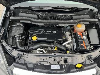 Opel Zafira ECO FLEX / 7-SEAT picture 20