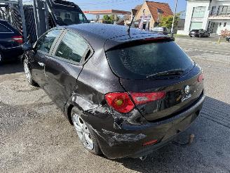 Alfa Romeo Giulietta  picture 4