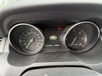 Land Rover Range Rover Evoque 2.2 picture 19