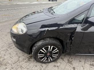 Fiat Punto EVO picture 11