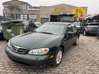 uszkodzony samochody osobowe Nissan Maxima-qx V6 2.0B 2003/4