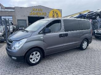 škoda dodávky Hyundai H1 2.5 CRDI 5 PL 2011/4