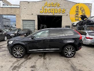 krockskadad bil auto Volvo Xc-60 2.0 T5 SUMMUM 2014/5