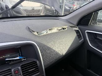 Volvo Xc-60 2.0D MOMENTUM picture 19