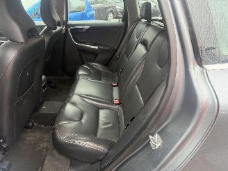 Volvo Xc-60 MOMENTUM AWD picture 21