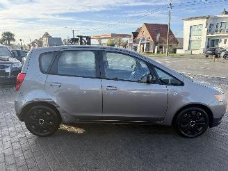 Mitsubishi Colt 1.1I picture 6