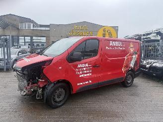 skadebil bedrijf Renault Trafic 1.6 DCI 2020/4