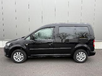 Schadeauto Volkswagen Caddy 1.6 TDI 2012/5