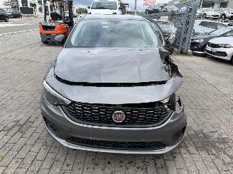 Fiat Tipo 1.4 POP picture 3