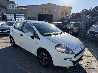 Schadeauto Fiat Punto 1.2I 2015/2