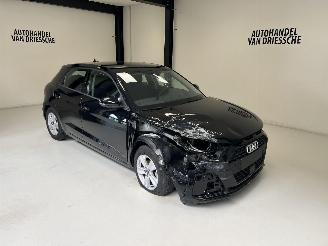 Vrakbiler auto Audi A1  2024/8
