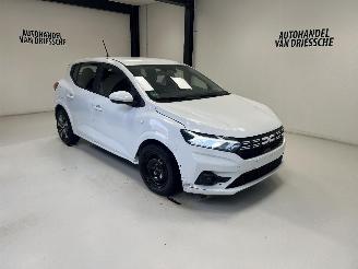 Auto incidentate Dacia Sandero  2025/4
