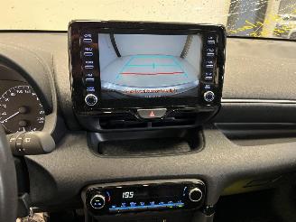 Toyota Yaris HYBRIDE picture 15