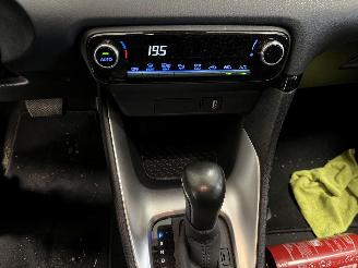 Toyota Yaris HYBRIDE picture 13