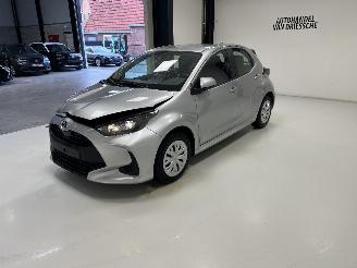 Toyota Yaris HYBRIDE picture 8