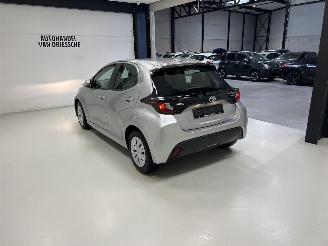 Toyota Yaris HYBRIDE picture 7