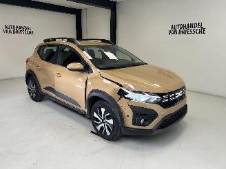 Voiture accidenté Dacia Sandero STEPWAY 2025/8