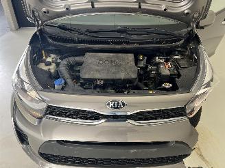 Kia Picanto  picture 10