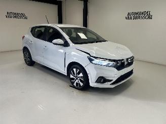 Vaurioauto  passenger cars Dacia Sandero LPG+ESSENCE 2024/11