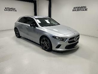 uszkodzony samochody osobowe Mercedes A-klasse  2020/11