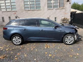 Renault Mégane IV GRANDTOUR picture 1