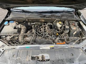 Volkswagen Amarok 4X4 picture 5