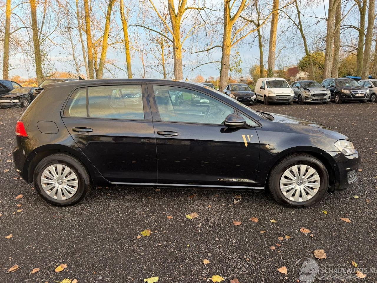 Volkswagen Golf TRENDLINE