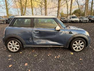 Voiture accidenté Mini Cooper D 2010/9