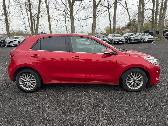 Vrakbiler auto Kia Rio  2020/8