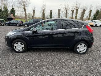 Ford Fiesta TITANIUM picture 9