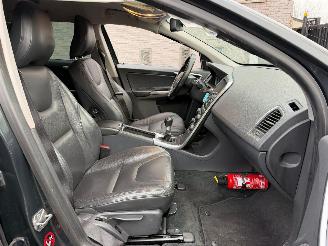 Volvo Xc-60 MOMENTUM picture 22