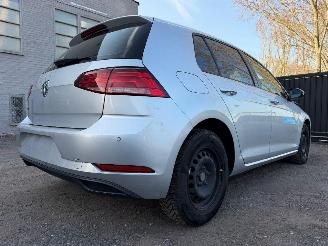 Volkswagen Golf TRENDLINE picture 16