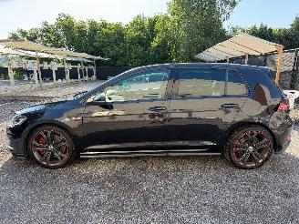  Volkswagen Golf GTI 2020/6