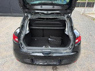 Renault Clio LIMITED picture 15