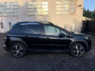 uszkodzony samochody osobowe Peugeot 2008 GT LINE 2017/7