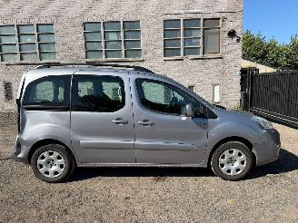 skadebil auto Peugeot Partner TEPEE STYLE 2016/4