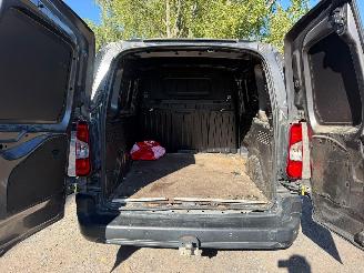 Opel Combo CARGO picture 13
