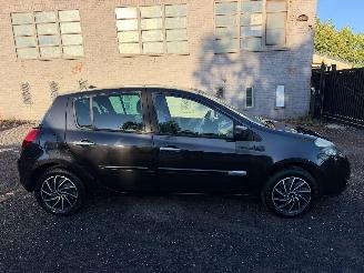 Renault Clio ICE WATCH picture 1