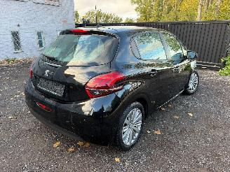Peugeot 208 1.2 I picture 17