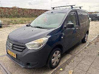 krockskadad bil bedrijf Dacia Dokker 1.5 DCI 2015/1