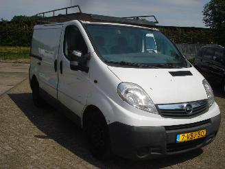 Unfall Kfz Van Opel Vivaro 2.0CDTI 66KW L1-H1 EURO 4 2009/3