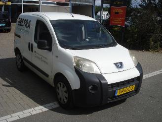 Schade bestelwagen Peugeot Bipper HDI  AIRCO 2013/8