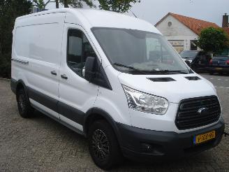 uszkodzony samochody ciężarowe Ford Transit 2.0DCI 96KW EURO 6 2017/7