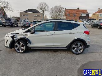 Ford Fiesta  picture 7