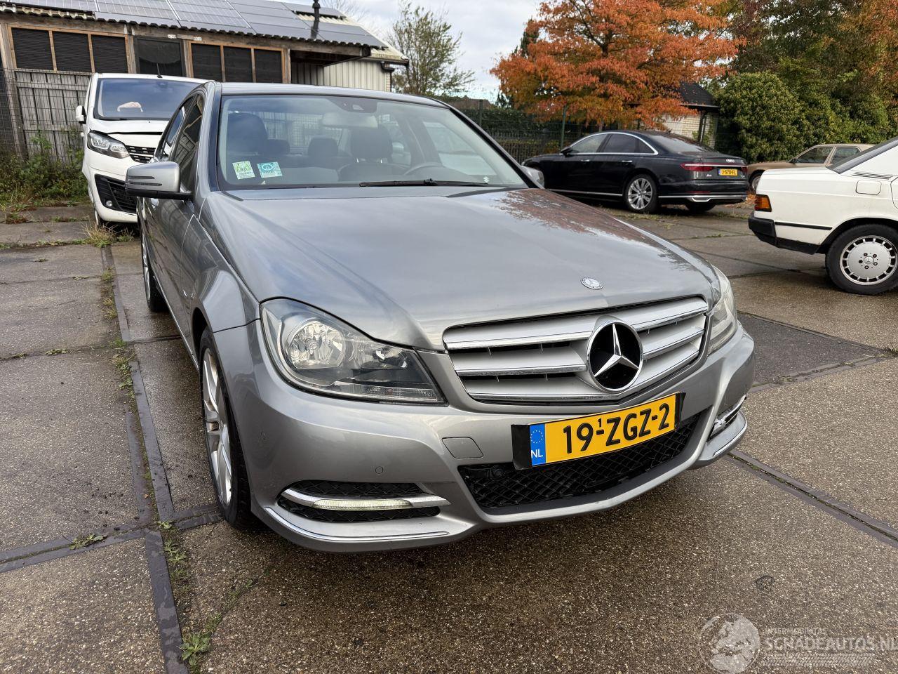 Mercedes C-klasse 180 Business Class 125 Avantgarde