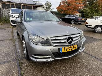 krockskadad bil auto Mercedes C-klasse 180 Business Class 125 Avantgarde 2012/11